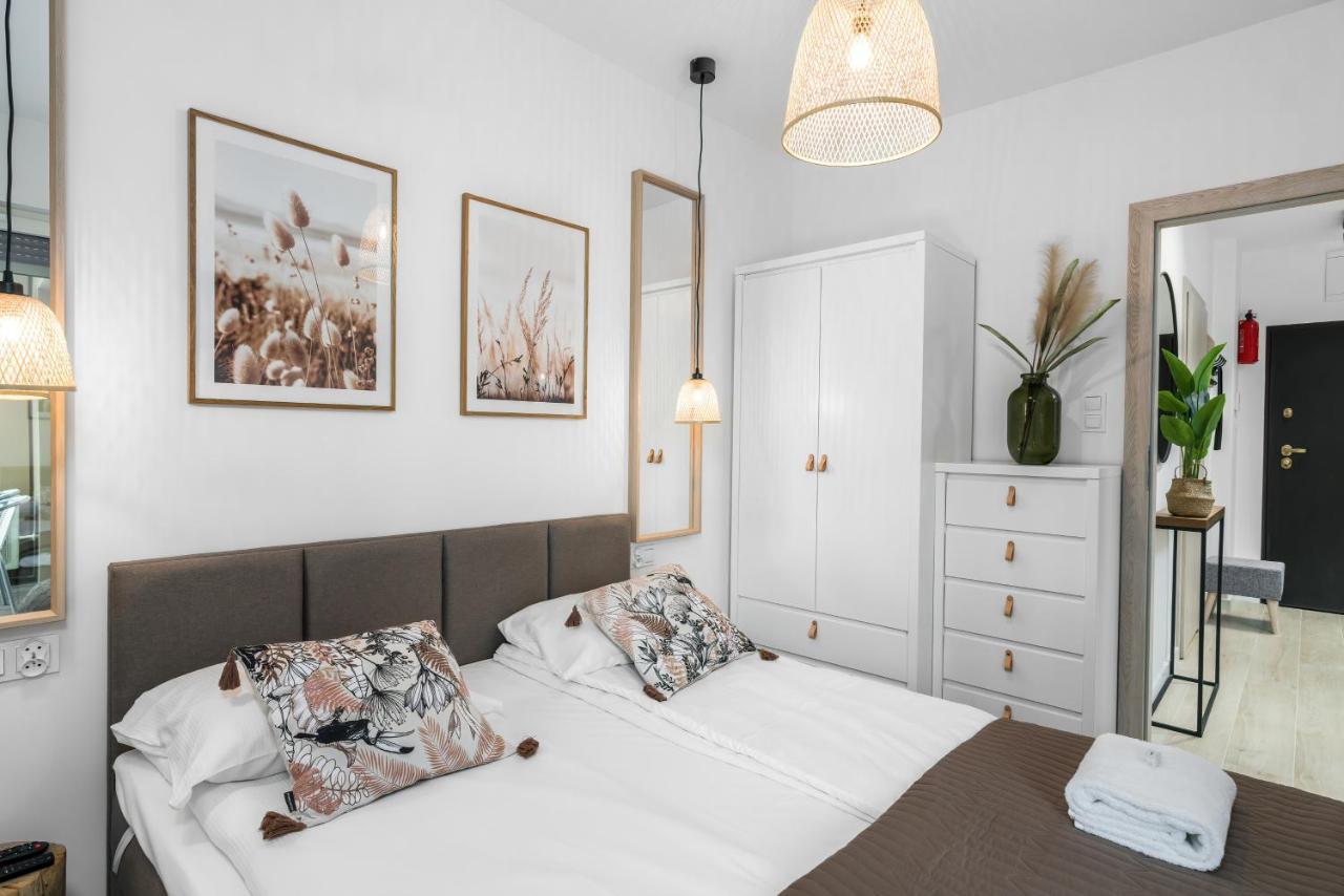 Apartments Na Podgorniku By Renters Prestige พอซนาน ภายนอก รูปภาพ