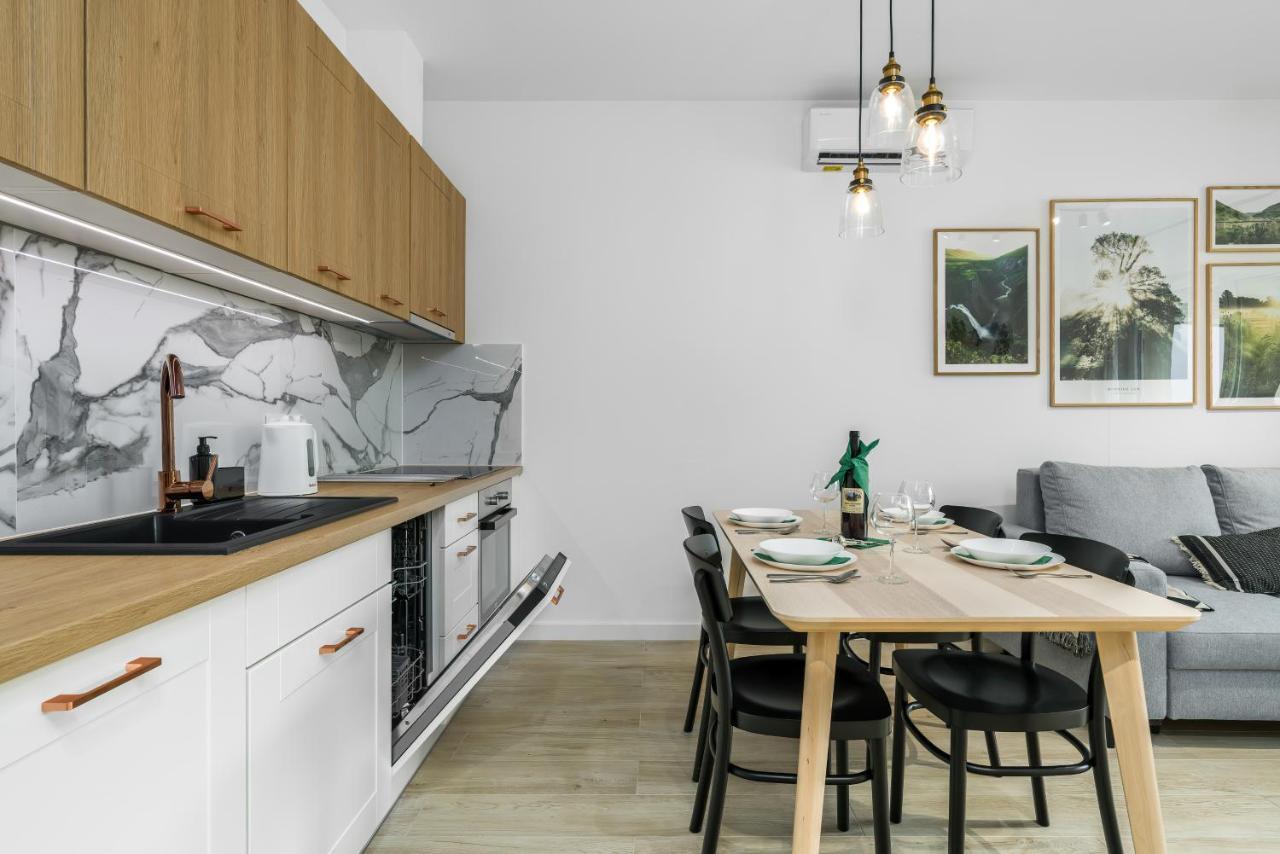 Apartments Na Podgorniku By Renters Prestige พอซนาน ภายนอก รูปภาพ