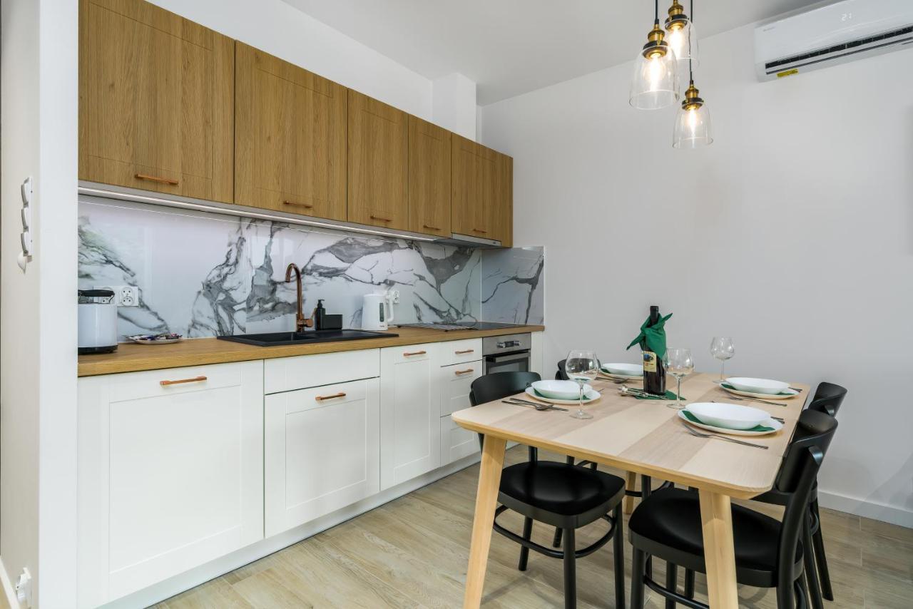 Apartments Na Podgorniku By Renters Prestige พอซนาน ภายนอก รูปภาพ